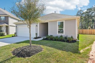 New construction Single-Family house 4801 Seven Oaks Ln, Conroe, TX 77304 - image