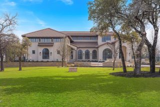 New construction Single-Family house 10717 Arrowhead Point Dr, Fort Worth, TX 76179 - image