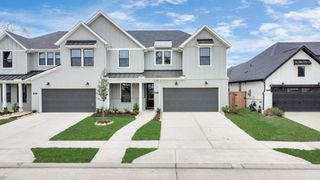 New construction Townhouse house 1711 Sterling Water Dr, Missouri City, TX 77459 - image