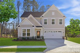 New construction Single-Family house 6420 Ludell Ln, Charlotte, NC 28215 plan The Idlewild - image