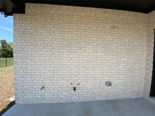 New construction Single-Family house 310 Devonshire Dr, Greenville, TX 75401 - image