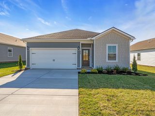 New construction Single-Family house 668 Shoemaker Ln, Clarksville, TN 37043 plan Pearce - image