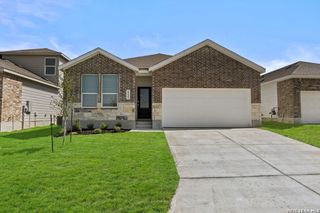 New construction Single-Family house 1337 Cargo Trl, New Braunfels, TX 78130 plan Clearwater - image