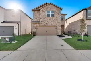 New construction Single-Family house 913 Portina Dr, Anna, TX 75409 - image