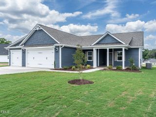 New construction Single-Family house 94 Cedarbrook Drive, Benson, NC 27504 - photo