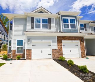 New construction Townhouse house 362 Creekview Rd, Hendersonville, NC 28792 plan Carson - image