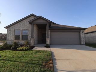 New construction Single-Family house 1701 Cambium Dr, Fort Worth, TX 76131 plan Shipton - image