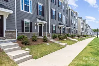 New construction Townhouse house 2103 Autumn Olive Ln, Matthews, NC 28104 - image