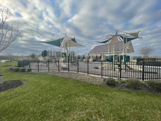 New construction Single-Family house 615 Providence View Trl, Rosharon, TX 77583 - image