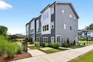 New construction Single-Family house 4032 Canvas Ct, Charlotte, NC 28205 plan Rockwell - image