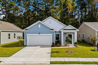 New construction Single-Family house 453 Castillo Dr, Loris, SC 29569 plan Sterling - image