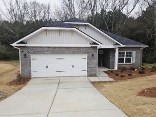 New construction Single-Family house 216 Rhett Dr, Unit 12, Bowdon, GA 30108 plan 1709 - image