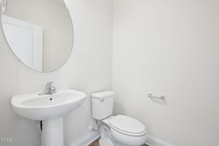 New construction Single-Family house 1040 Bolton Pointe Dr, Zebulon, NC 27597 plan Elmhurst - image