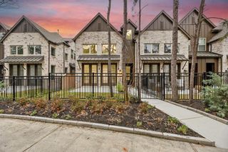 New construction Townhouse house 2708 Woodforest Pkwy N, Montgomery, TX 77316 - image