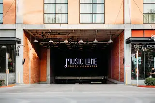 New construction Condo house 2707 Dulce Ln, Unit 7, Austin, TX 78704 - image