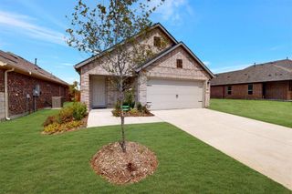 New construction  house 749 Hidden Feather Dr, Lavon, TX 75166 plan Periwinkle - 30' Smart Series - image