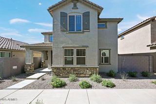 New construction Single-Family house 9964 W Piccadilly Rd, Avondale, AZ 85392 plan CC-RM2 - image