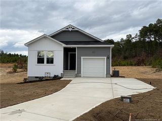New construction Single-Family house 677 Blossom Trl, Lillington, NC 27546 plan Vantage - image