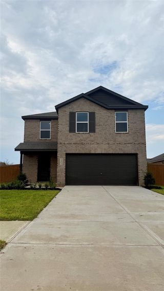 New construction Single-Family house 2410 Cherry Ruby Dr, Rosharon, TX 77583 plan Barlow - image