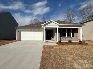 New construction  house 518 Tomlin Trl, Spartanburg, SC 29301 plan Thomasville - image