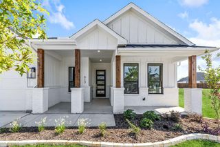 New construction Single-Family house 913 Beall St, Denton, TX 76207 - image