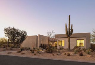 New construction Single-Family house 13004 E Harper Dr, Scottsdale, AZ 85255 plan 7533 Elevation B - image