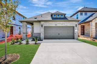 New construction Single-Family house 177 Grayson Elm Pass, Dripping Springs, TX 78620 plan Catura - Central Series - image