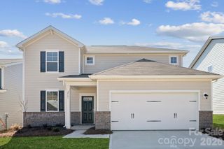 New construction Single-Family house 949 Hallman Branch Ln, Lincolnton, NC 28092 - image