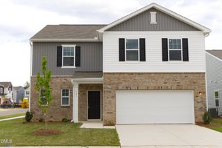 New construction Single-Family house 141 Babbling Brook Dr, Clayton, NC 27520 - image