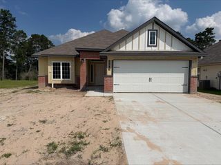 New construction Single-Family house 235 New Dawn Trl, Huntsville, TX 77320 plan The 1613 - image