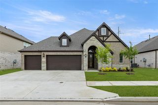 New construction Single-Family house 8720 Heartland Dr, Fort Worth, TX 76123 plan Woodford F - image