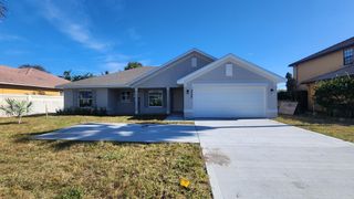 New construction Single-Family house 2049 Sw Bayshore Blvd, Port St. Lucie, FL 34984 plan 1540 - image