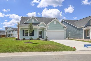 New construction Single-Family house 6812 Fellowship Dr, Leland, NC 28451 plan Bates II - image
