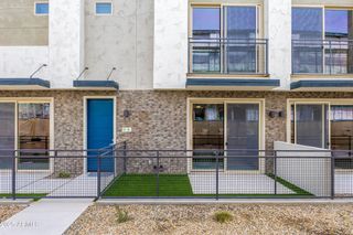 New construction Townhouse house 651 N Ironwood Dr, Unit 60, Apache Junction, AZ 85119 - image