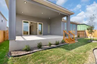 New construction Single-Family house 948 Nolte Bnd, Seguin, TX 78155 plan Roundstone - image