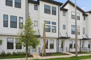 New construction Townhouse house 15267 Hamlin Park Dr, Winter Garden, FL 34787 plan Haines II - image