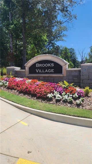 New construction Single-Family house 1591 Oakbrook Pond Pl, Dacula, GA 30019 plan Galen  - image