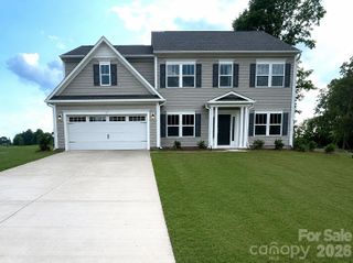 New construction Single-Family house 117 W Springhouse Ct, Unit 3, Statesville, NC 28625 - image