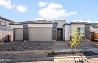 New construction  house 16935 W Chama Dr, Surprise, AZ 85387 plan Parklane II - image