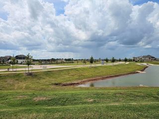 New construction Single-Family house 32438 Violet Dancer Ct, Fulshear, TX 77441 plan Malibu – 60′ Lot - image