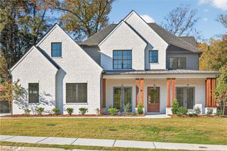 New construction Single-Family house 3906 Town Farms Dr, Peachtree Corners, GA 30092 - image
