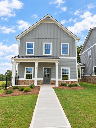 New construction Single-Family house 5226 Trace View Dr, Flowery Branch, GA 30263 plan Westbrook - image