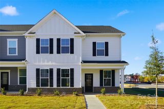 New construction Townhouse house 1811 Viewfield Rd, Fort Mill, SC 29708 plan The Thackery - image