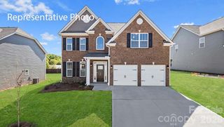 New construction Single-Family house 3059 Eclipse Ct, Indian Trail, NC 28079 plan Fleetwood - image
