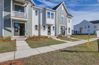 New construction Townhouse house 32 Clearblue Lp, Summerville, SC 29486 - photo