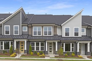 New construction Townhouse house 805 Fireship Rd, Fuquay Varina, NC 27526 plan Pomona Interior unit - image