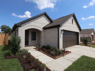 New construction  house 1313 Blue Moon Ln, La Marque, TX 77568 plan Magnolia - image