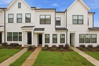 New construction Single-Family house 5609 Retledge St, Charlotte, NC 28269 plan Cannalily - image
