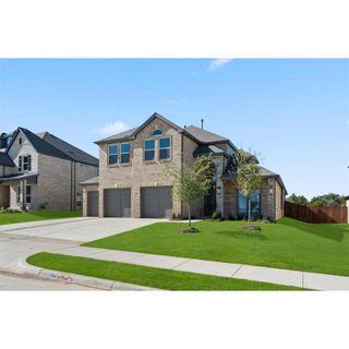 New construction Single-Family house 1825 River Hills Ct, Midlothian, TX 76065 plan Caroline 2F - image