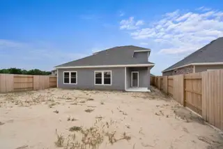 New construction Single-Family house 2429 E Heritage Dr, Dayton, TX 77535 plan Howard - image